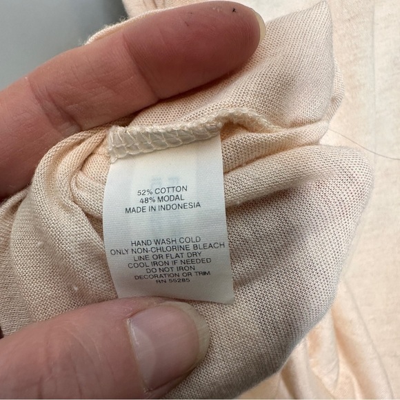 Express sequin trim Y2K cami - Picture 5 of 6